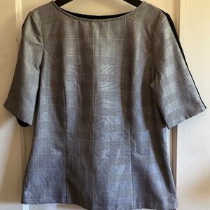 “346” Brooks Brothers Short Sleeve Top
